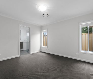 Large Family Home in Richmond - Photo 4