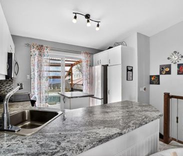 47 Boul. Ste-Rose E., H7L 3K3, H7L 3K3, Laval - Photo 2