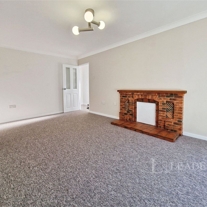 2 bedroom bungalow to rent Rosebery Crescent, Eastleigh, Hampshire, SO50 - Photo 1