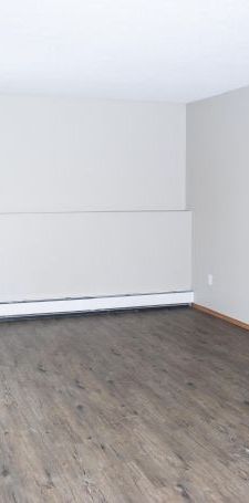 Unit 102, 3811 54 Avenue, Red Deer, Alberta - Photo 1