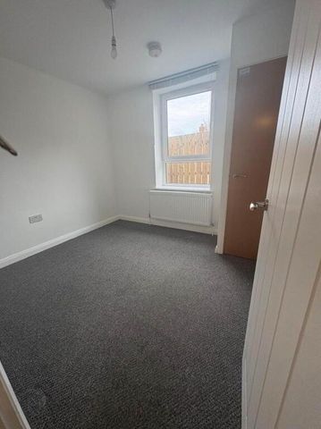 Apt 3, Grand Street, Lisburn, BT27 4UD - Photo 3