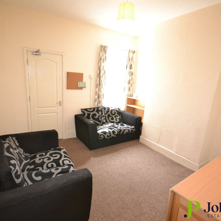 Centaur Road, Earlsdon, Coventry, CV5 6LG - Photo 1