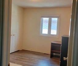 PROVATE ROOMS IN THE GTA FOR RENT: Student FemaIe ideal - Photo 3