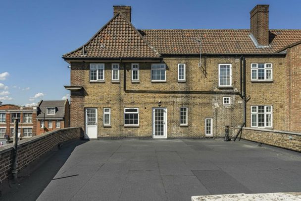 1 bedroom Flat To Let - Photo 1