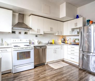 For Lease - 926 King Street Unit# Upper/Rear, Toronto, Ontario - Photo 3