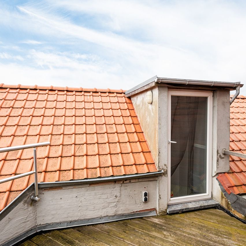 Lichtrijke gerenoveerde hoekwoning te Gent - Photo 1