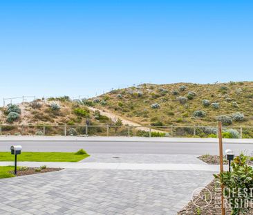 PERFECT DOWNSIZER IN EGLINTON - Photo 4