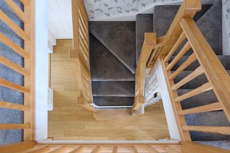 6 bedroom villa to rent - Photo 3