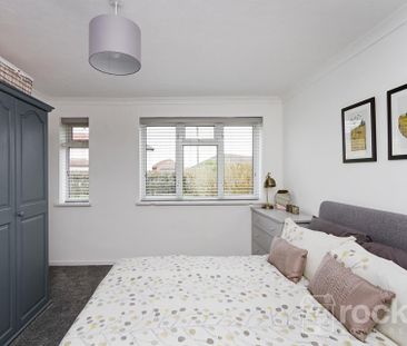 Castle View Estate, Derrington, Stafford, ST18 - Photo 5