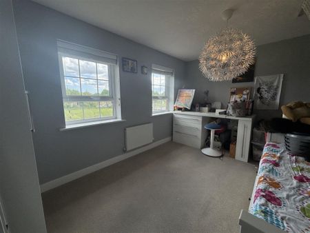 Batt Drive, Cheddon Fitzpaine, Taunton - Photo 3
