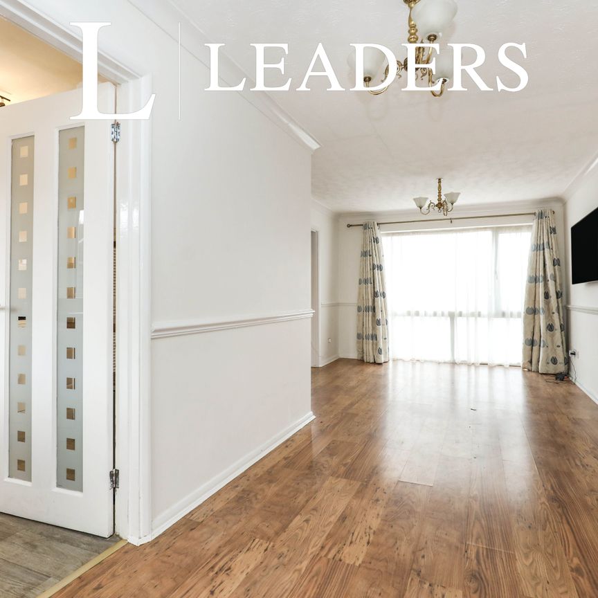 3 bedroom house to rent Spanslade Road, Northampton, Northamptonshire, NN3 - Photo 1