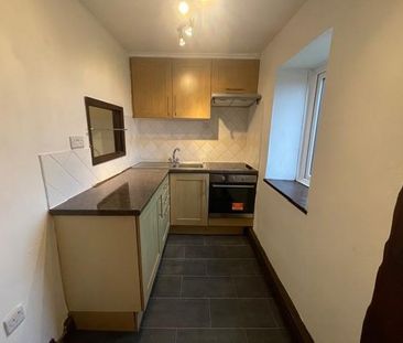 2 bedroom terraced house to rent - Photo 6