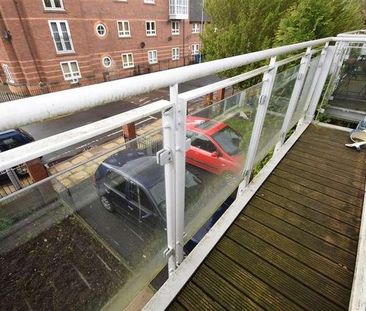 Chevassut Street, Hulme, Manchester, M15 - Photo 5