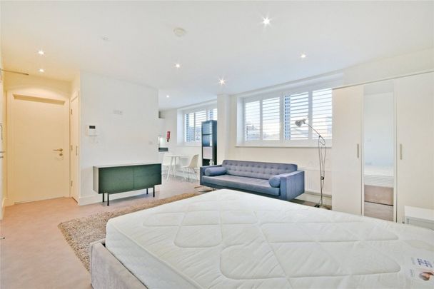 Blackburn Road - Photo 1