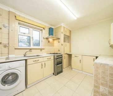 Worton Road, TW7, London - Photo 2