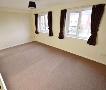 Weymouth, DT4 - Photo 2