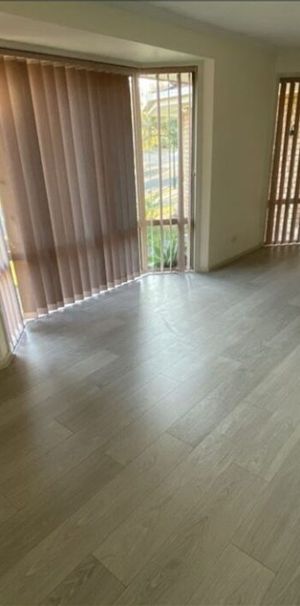 GREAT FAMILIY HOME IN THE HEART OF CALAMVALE, STRETTON STATE COLLEGE CATCHMENT - Photo 1