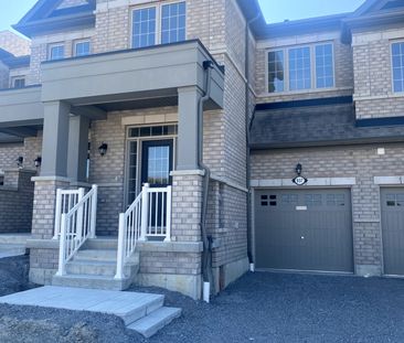 For Lease - 937 Elizabeth Mackenzie Drive, Pickering, Ontario - Photo 6
