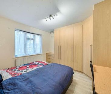 Streatfield Road, Harrow, HA3 - Photo 2