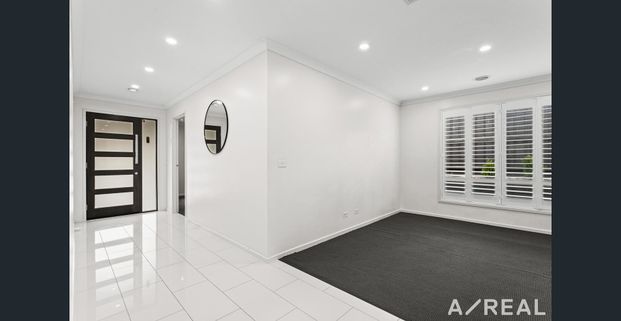 Entertainers Delight - Photo 1