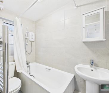 Lanercost Road, Crawley - Photo 4