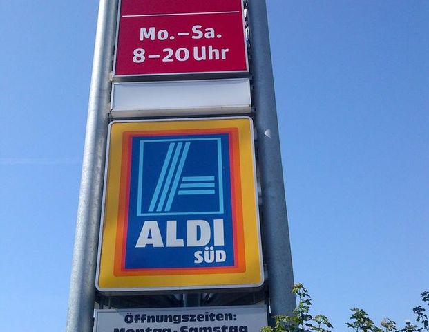 SB - Am Homburg: Waldrand; helle 2 ZKB mit Balkon + EBK - Foto 1