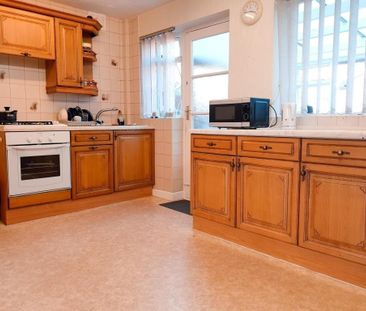 3 bedroom house to rent - Photo 2