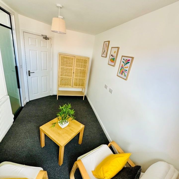 Room in a Shared House, Latham Road, CV5 - Photo 1