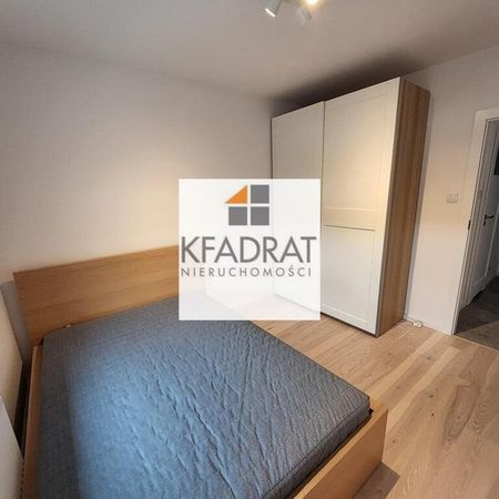 Komfortowe 2 pokoje z balkonem i garażem. - Photo 4