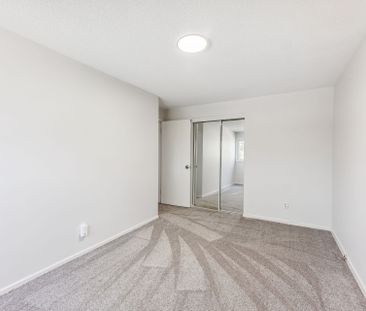 For Lease - 499 Krug Street, Kitchener, Ontario - Photo 1