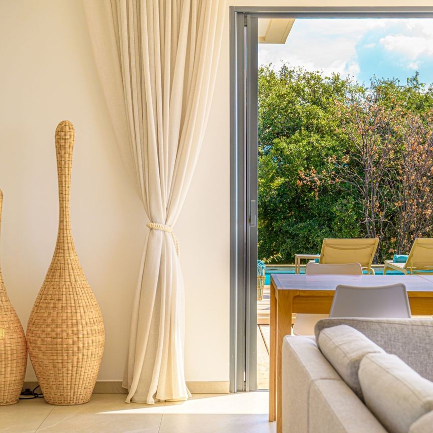 Rental Villa Olmeto 7 Rooms 230 m² - Photo 1