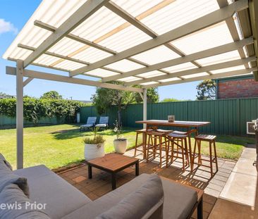 Family Home In Great Location - Photo 5