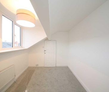 2 Bed Terraced House, East Park Place, LS9 - Photo 6