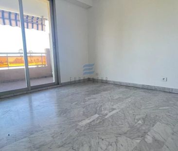 Beau 2 pièces – Emplacement privilégié à deux pas de la mer - Photo 5