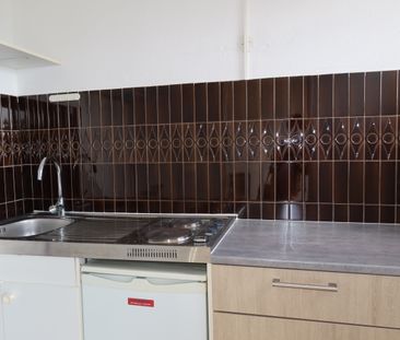 Location Appartement 1 pièce 30m² PERIGUEUX 24000 - Photo 4