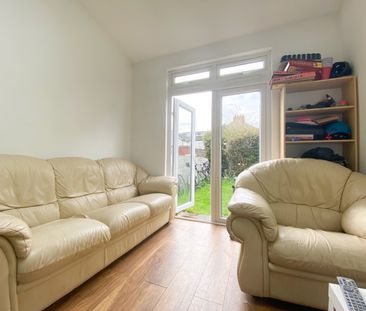 Lisvane street, Cathays - Photo 1