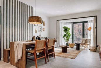 Gran Via de les Corts Catalanes, Barcelona, Catalonia 08011