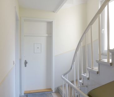 Schöne, großzügige & helle 3-Zimmer-Wohnung mit Dachterrasse in gut... - Foto 1