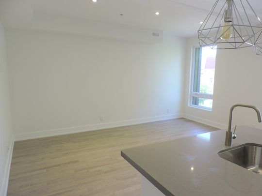 For Lease - 1555 Bloor Street Unit# 4, Toronto, Ontario - Photo 1