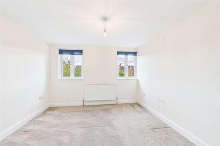 College Glen, Maidenhead, Berkshire, SL6 - Photo 5