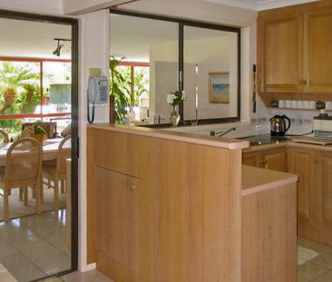 36 TATHA AVENUE, Palm Beach QLD 4221 - House For Rent | Domain - Photo 6