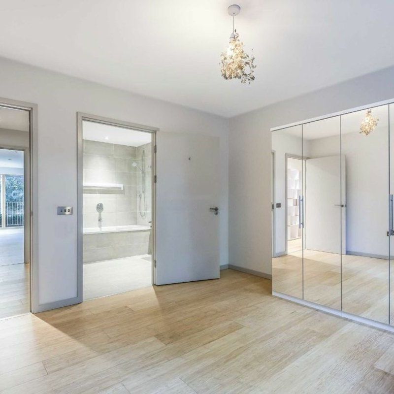 Caledonian Road, Islington, N1 - Photo 1