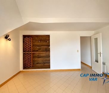 Location Appartement 3 pièces 67m² LE CASTELLET 83330 - Photo 5