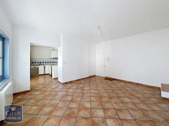 Appartement à louer 3 pièces 69.6m² - Photo 1