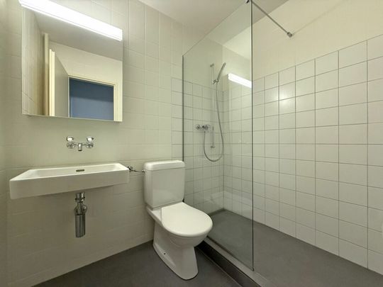 Erstvermietung nach Sanierung! 2.5-Zimmerwohnung in Muttenz - Photo 1