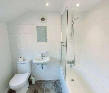 St. Saviours Road, Coalville, Leicestershire, LE67 - Photo 6