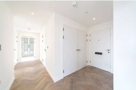 Kings Tower, Chelsea Creek, London, SW6 - Photo 5