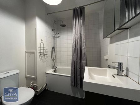 Location Appartement 1 pièce 27m² SECLIN 59113 - Photo 3