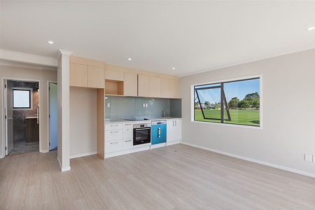 Near New Townhouse - Photo 5