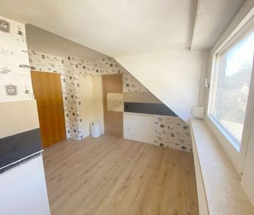 Großzügige 4-Zimmer-Dachgeschosswohnung mit Balkon, Tageslichtbad &... - Photo 4